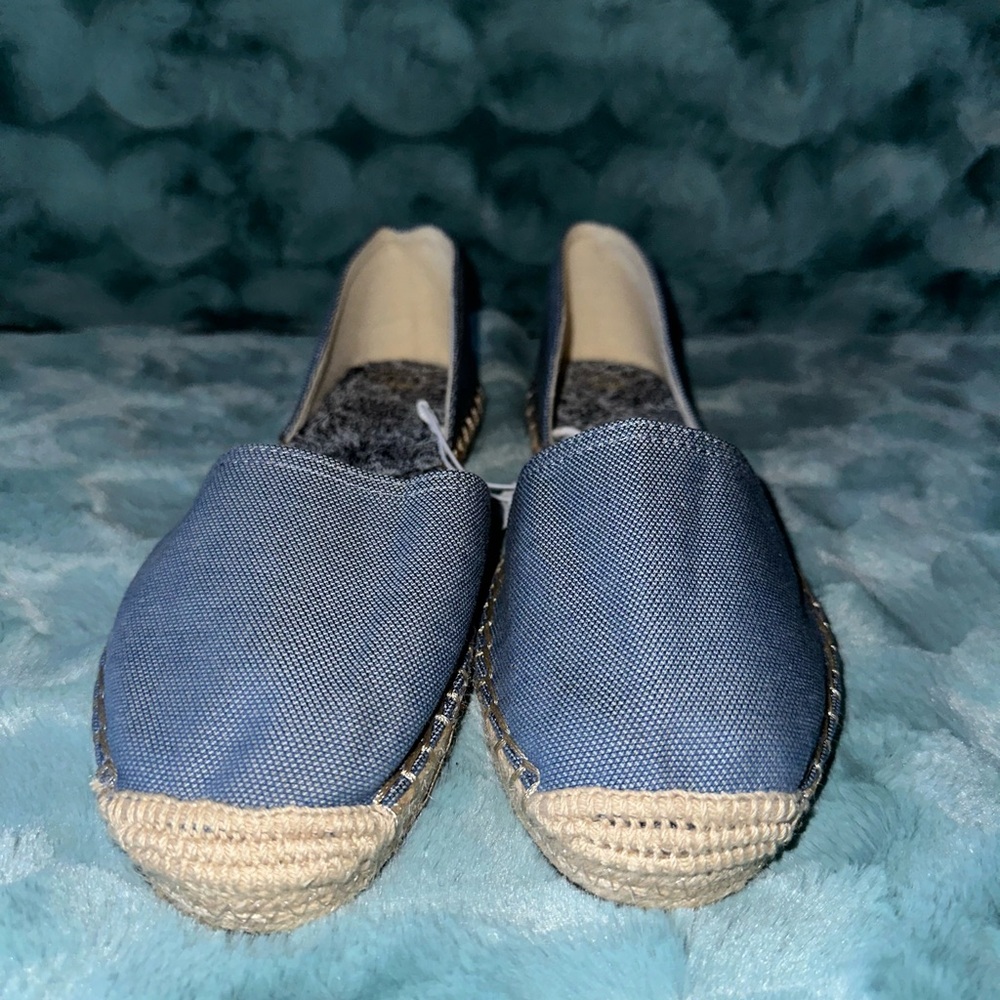Gap flats - new with tag
